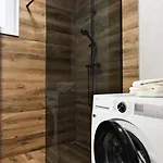 Lesna 5 Apartmán