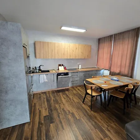 Lesna 5 Appartamento Vel'ka Lomnica