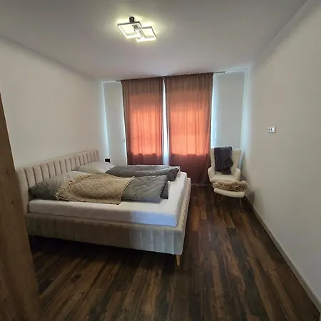 Appartamento Lesna 5