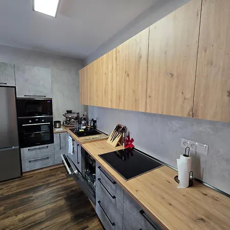 Lesna 5 Vel'ka Lomnica