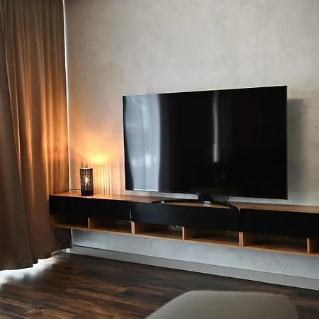 Apartamento Lesna 5 *