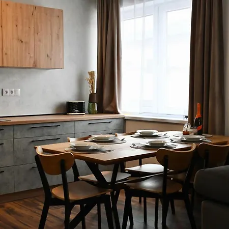 Lesna 5 Apartament